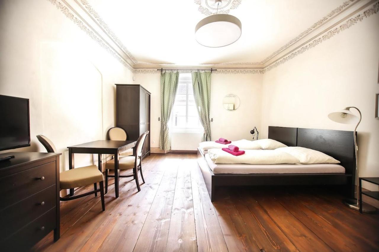 Klasterni Apartmany Чески-Крумлов Экстерьер фото