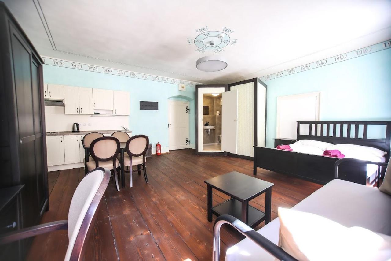 Klasterni Apartmany Чески-Крумлов Экстерьер фото